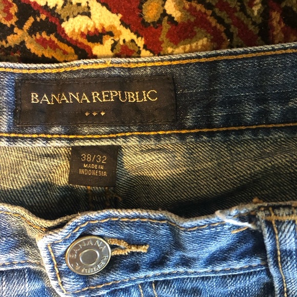 Banana Republic Blue Straight Jeans with Vintage Fading distressed 38/32 - Picture 4 of 6